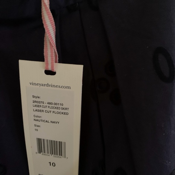 Vineyard Vines Navy Skirt - Picture 5 of 5